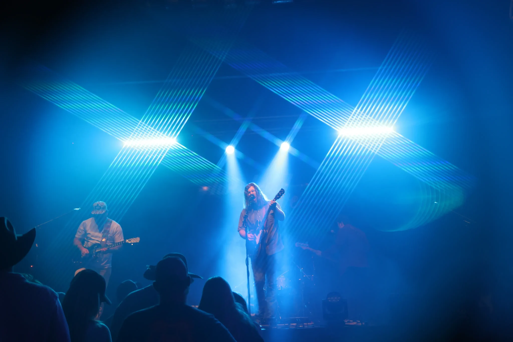 Twisted J Live photo